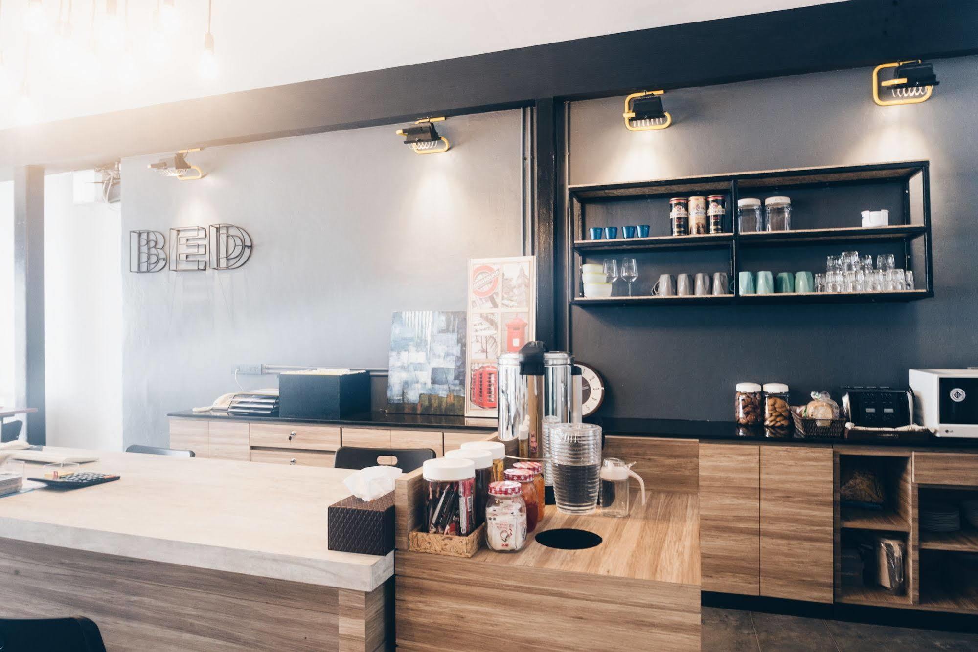 Bed Hostel Phuket Εξωτερικό φωτογραφία