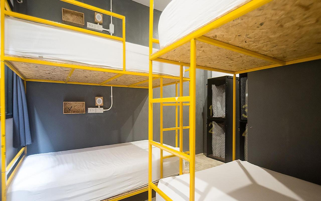 Bed Hostel Phuket Εξωτερικό φωτογραφία